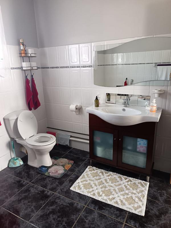 3 Bedroom Property for Sale in Albertinia Western Cape